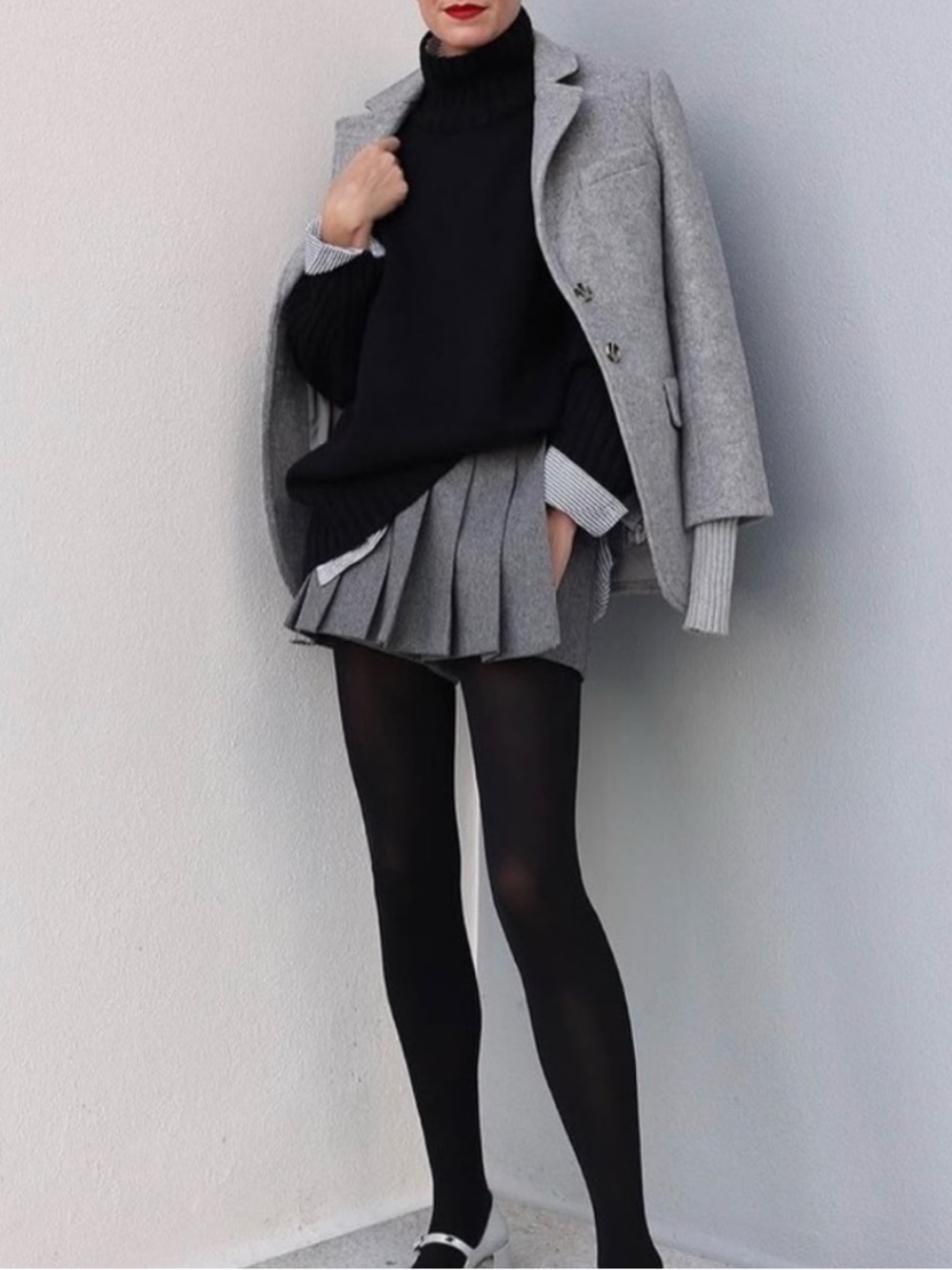 MANGO  Pleated Wool Blend Miniskort